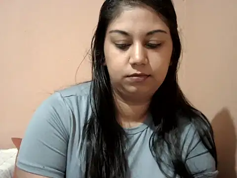 Snapshot of bellachow10 chatting on February 2026 09:41:02 AM bellachow10 online show from February 2026 09:41:02 AM