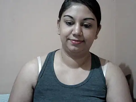 bellachow10 online show from May 2026 07:16:01 AM