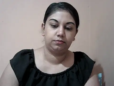 bellachow10 online show from June 2026 06:56:02 AM