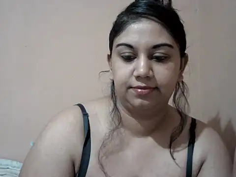 bellachow10 online show from August 2026 09:30:01 AM