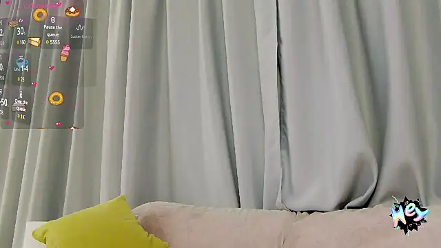 crystalmoon    online show from March 2025 08:16:02 PM