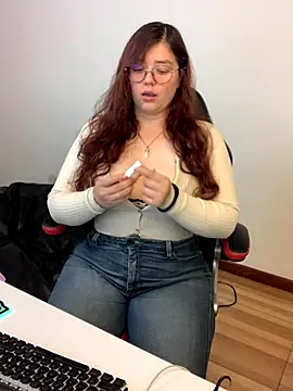 kayortiiz online show from September 2025 02:11:01 AM