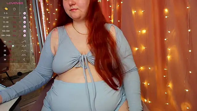 Mia Bows online show from May 2026 12:37:01 AM
