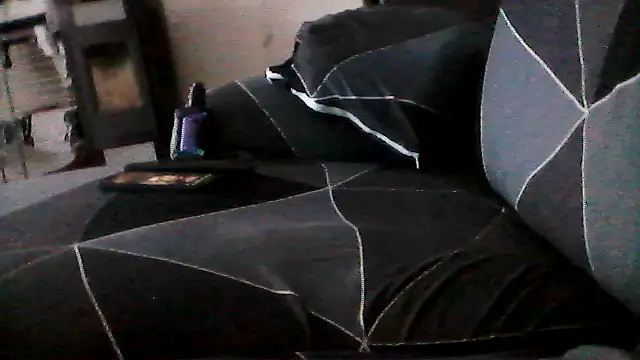 Snapshot of mickzizi chatting on October 2025 07:08:01 AM mickzizi online show from October 2025 07:08:01 AM