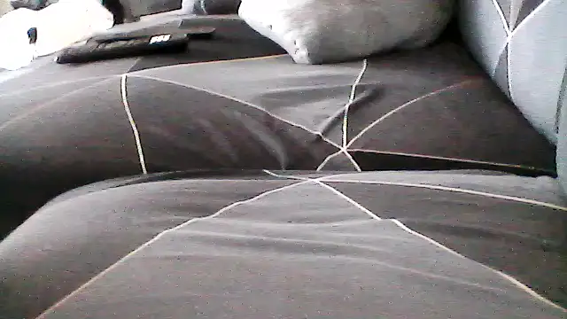 Snapshot of mickzizi chatting on November 2025 11:02:02 AM mickzizi online show from November 2025 11:02:02 AM