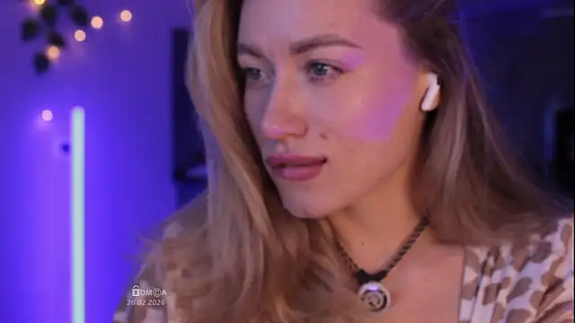 Blondie Bunny online show from February 2026 03:27:01 AM