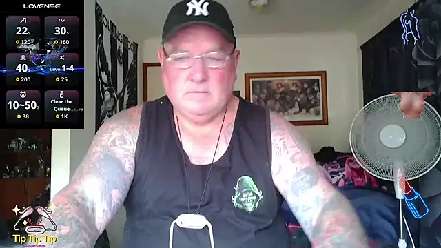 Snapshot of HOTANAL chatting on March 2026 12:58:02 AM HOTANAL online show from March 2026 12:58:02 AM