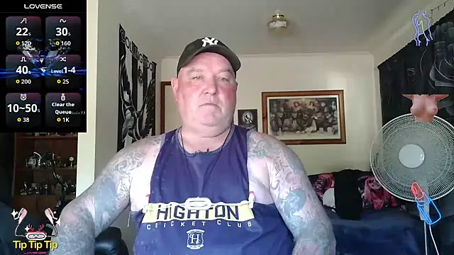 Snapshot of HOTANAL chatting on March 2026 01:54:02 AM HOTANAL online show from March 2026 01:54:02 AM