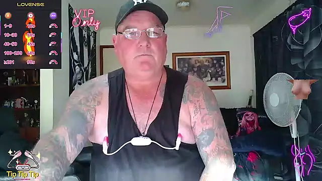 Snapshot of HOTANAL chatting on April 2026 06:36:02 AM HOTANAL online show from April 2026 06:36:02 AM