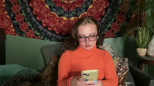 Snapshot of sweetandwet_daddy chatting on October 2025 04:18:02 AM sweetandwet daddy online show from October 2025 04:18:02 AM