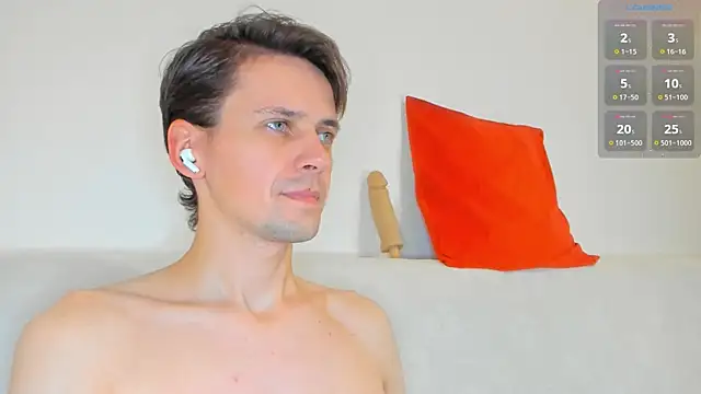 Snapshot of Jasper_Sun chatting on October 2025 08:57:01 PM Jasper Sun online show from October 2025 08:57:01 PM