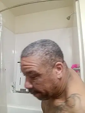 yellowwetfox online show from February 2026 05:38:01 PM