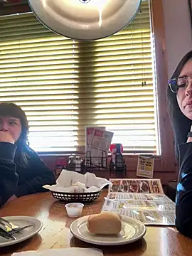 Snapshot of annablisss chatting on March 2025 08:51:01 PM annablisss online show from March 2025 08:51:01 PM