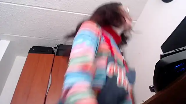 Juls winter  online show from March 2025 04:24:01 PM