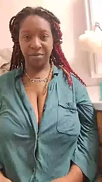 markquanna online show from November 2025 05:09:01 PM