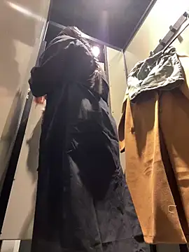 Snapshot of CrazzyChicks chatting on March 2025 06:41:02 AM CrazzyChicks online show from March 2025 06:41:02 AM