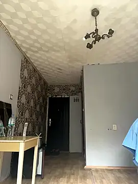 Snapshot of CrazzyChicks chatting on September 2025 07:40:02 AM CrazzyChicks online show from September 2025 07:40:02 AM