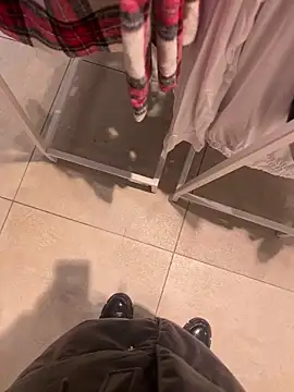 Snapshot of CrazzyChicks chatting on October 2025 07:07:01 AM CrazzyChicks online show from October 2025 07:07:01 AM