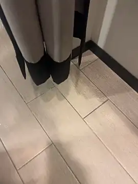 Snapshot of CrazzyChicks chatting on February 2026 05:50:01 AM CrazzyChicks online show from February 2026 05:50:01 AM