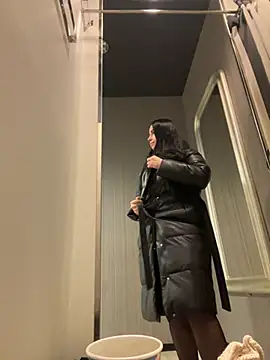 Snapshot of CrazzyChicks chatting on March 2026 06:41:02 AM CrazzyChicks online show from March 2026 06:41:02 AM