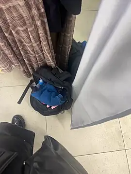 Snapshot of CrazzyChicks chatting on March 2026 05:57:01 AM CrazzyChicks online show from March 2026 05:57:01 AM