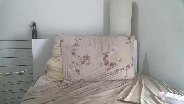 bonbonitaa online show from January 2025 08:36:02 PM