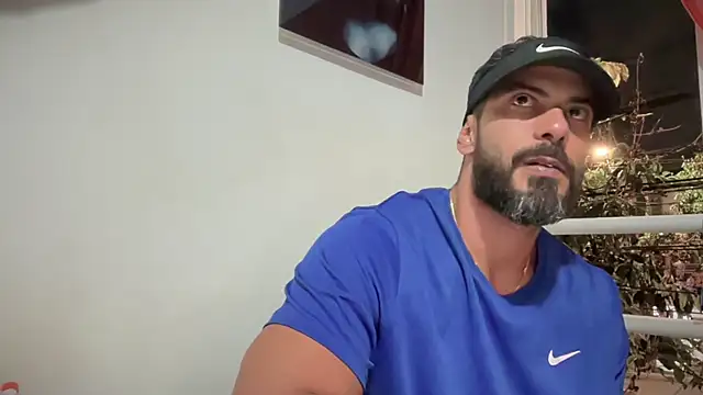 romeolovedark online show from November 2025 11:49:02 PM