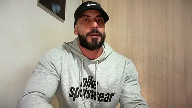 romeolovedark online show from March 2026 02:22:01 AM