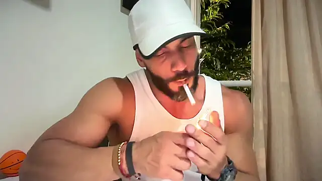 romeolovedark online show from May 2026 01:56:01 AM