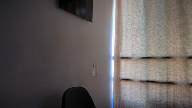 romeolovedark online show from July 2026 04:42:02 PM