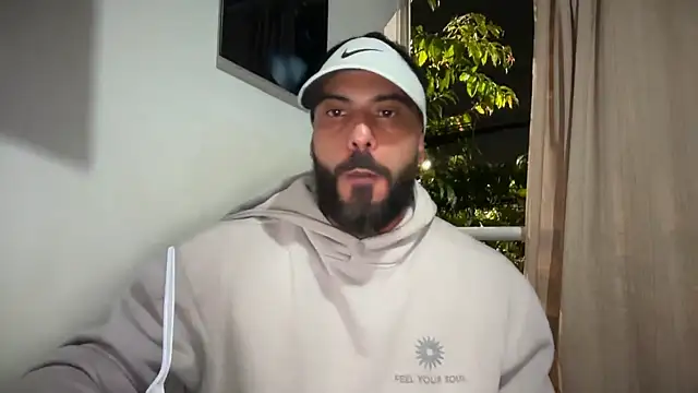 romeolovedark online show from July 2026 02:31:02 AM
