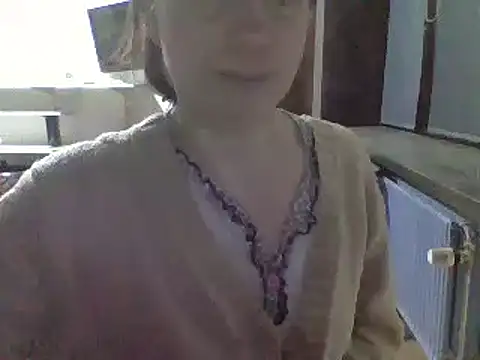 Moi Lina online show from December 2024 11:57:01 PM