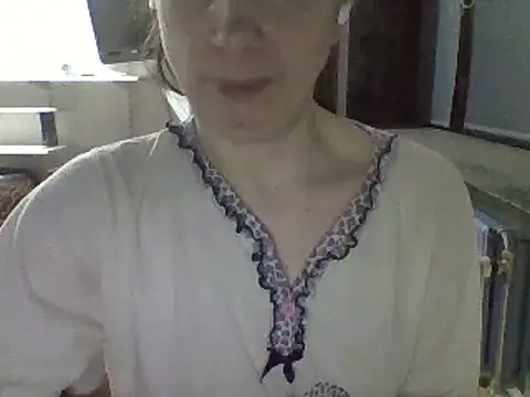 Moi Lina online show from January 2025 09:39:02 PM