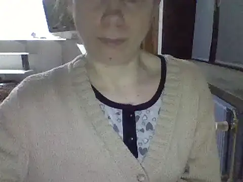 Moi Lina online show from February 2025 09:29:01 PM