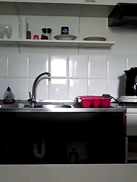 Moi Lina online show from October 2025 12:39:02 PM