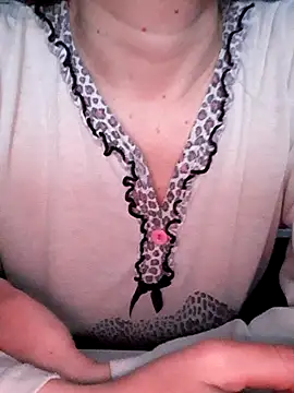 Moi Lina online show from January 2026 01:57:02 PM