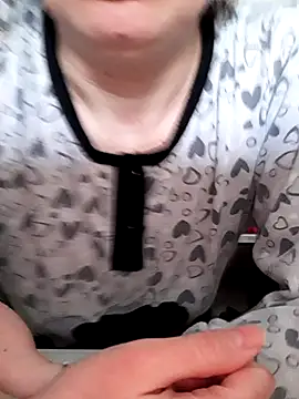 Moi Lina online show from April 2026 01:23:01 PM