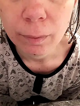 Moi Lina online show from April 2026 02:26:01 PM