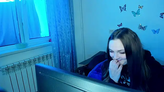 Snapshot of NataliEvans chatting on November 2025 10:15:02 AM NataliEvans online show from November 2025 10:15:02 AM