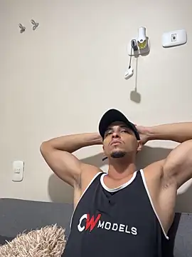 Kris Khalifa69 online show from September 2025 02:06:02 PM