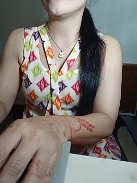 Chanchal--Navya online show from May 2026 06:24:02 PM