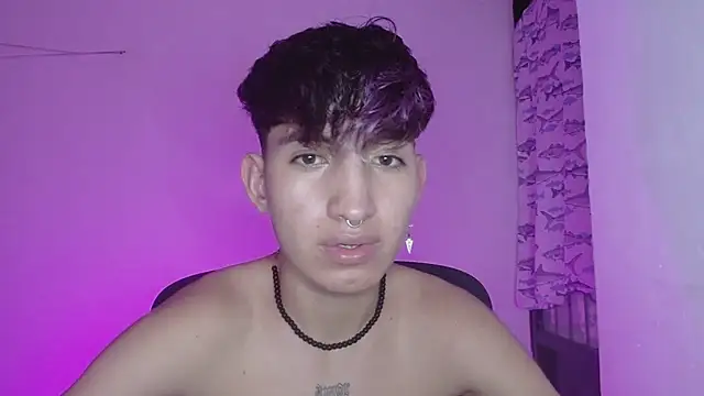 Snapshot of littlextreme chatting on February 2025 04:25:02 AM littlextreme online show from February 2025 04:25:02 AM