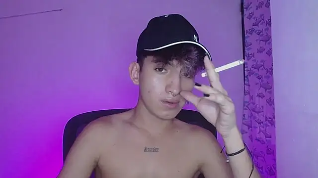 Snapshot of littlextreme chatting on February 2025 04:44:02 AM littlextreme online show from February 2025 04:44:02 AM