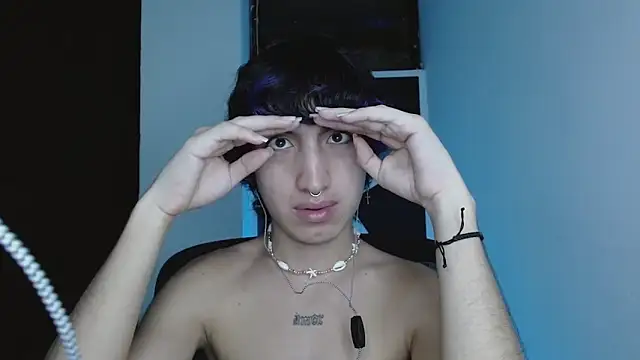 Snapshot of littlextreme chatting on February 2026 06:52:01 AM littlextreme online show from February 2026 06:52:01 AM