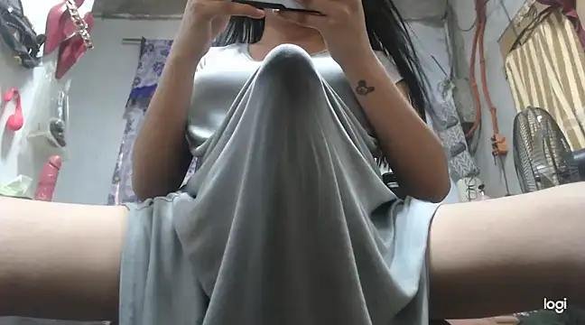 Snapshot of 30cmUncutSelfsucker chatting on March 2025 02:29:02 AM 30cmUncutSelfsucker online show from March 2025 02:29:02 AM