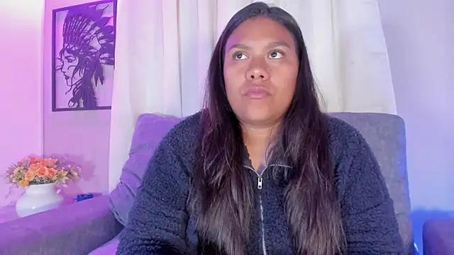 Snapshot of ale_cam chatting on January 2026 02:06:02 AM ale cam online show from January 2026 02:06:02 AM