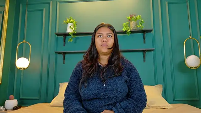 Snapshot of ale_cam chatting on February 2026 12:19:01 PM ale cam online show from February 2026 12:19:01 PM