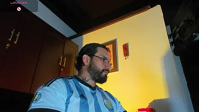 CamiloGray  online show from February 2026 02:47:02 PM