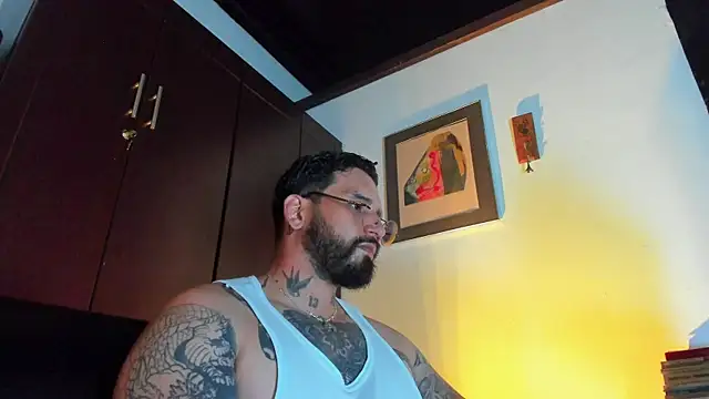 CamiloGray  online show from May 2026 03:17:02 PM