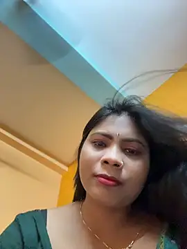 wow-wow-sexy online show from May 2026 06:05:01 PM